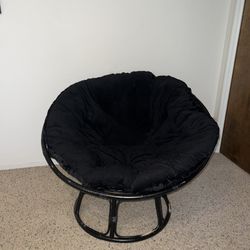 black lounge chair with base all black