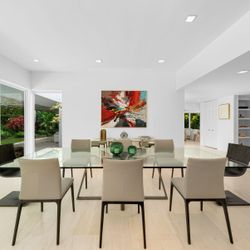 uxury Artefacto Glass Dining Table + 6 Designer Chairs – Like New