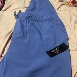 woman's scrubs 