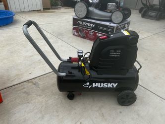 Shop Husky 8 Gal. 150 PSI Portable Electric Oil-Free Horizontal Hotdog Air Compressor with Rubber Wheels and 1-Quick Coupler Questions & Answers (292)