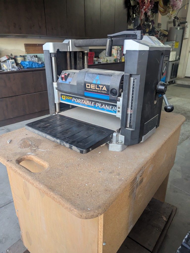 Portable Delta 12 1/2 Planer!