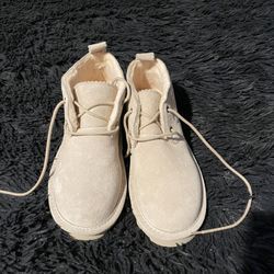Bearpaw booties