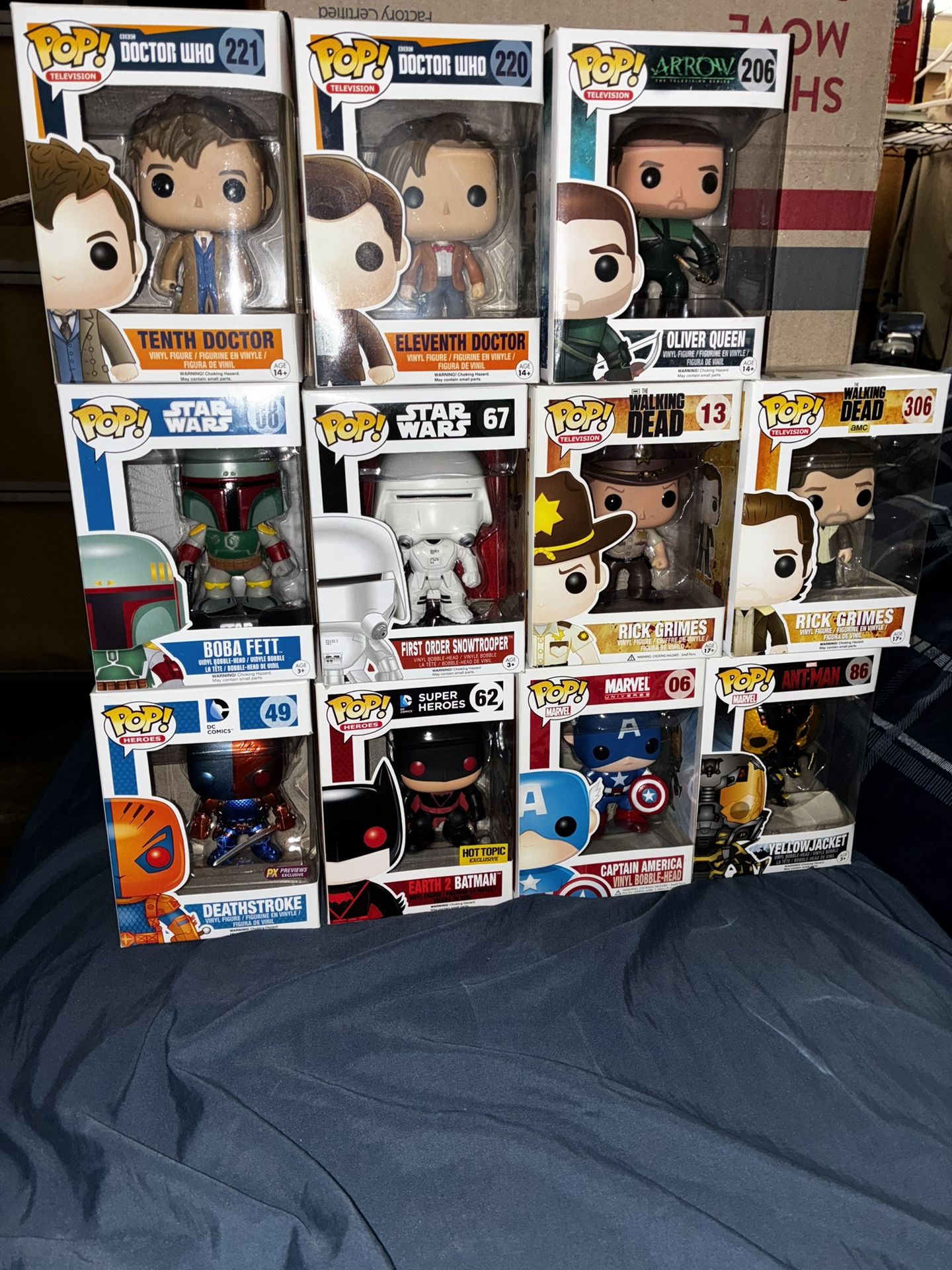Pop Lot Dr Who Walking Dead And Heroes