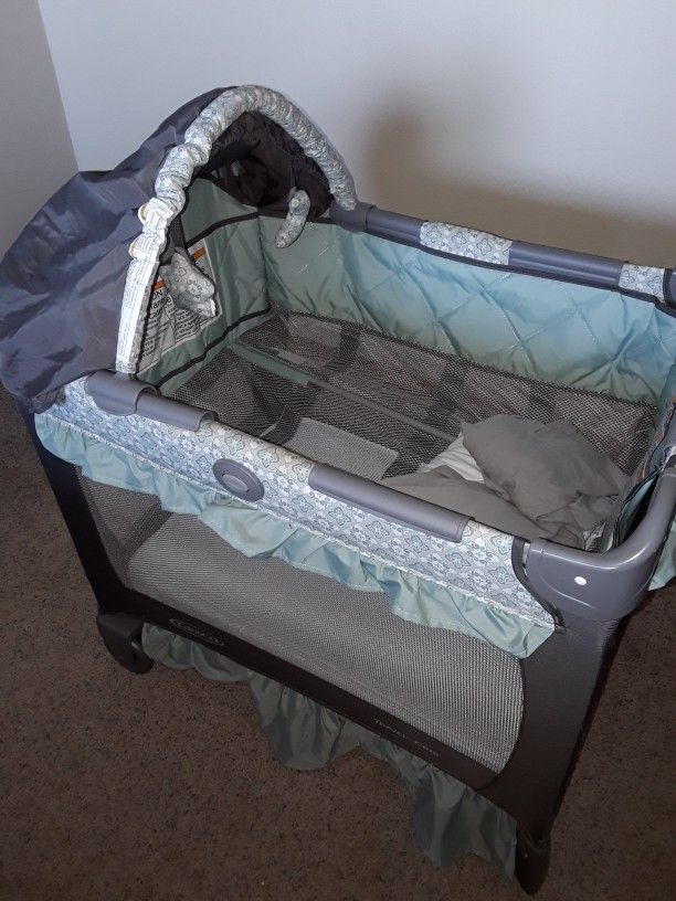 Graco Pack N Play for Sale in Edgewood, WA OfferUp