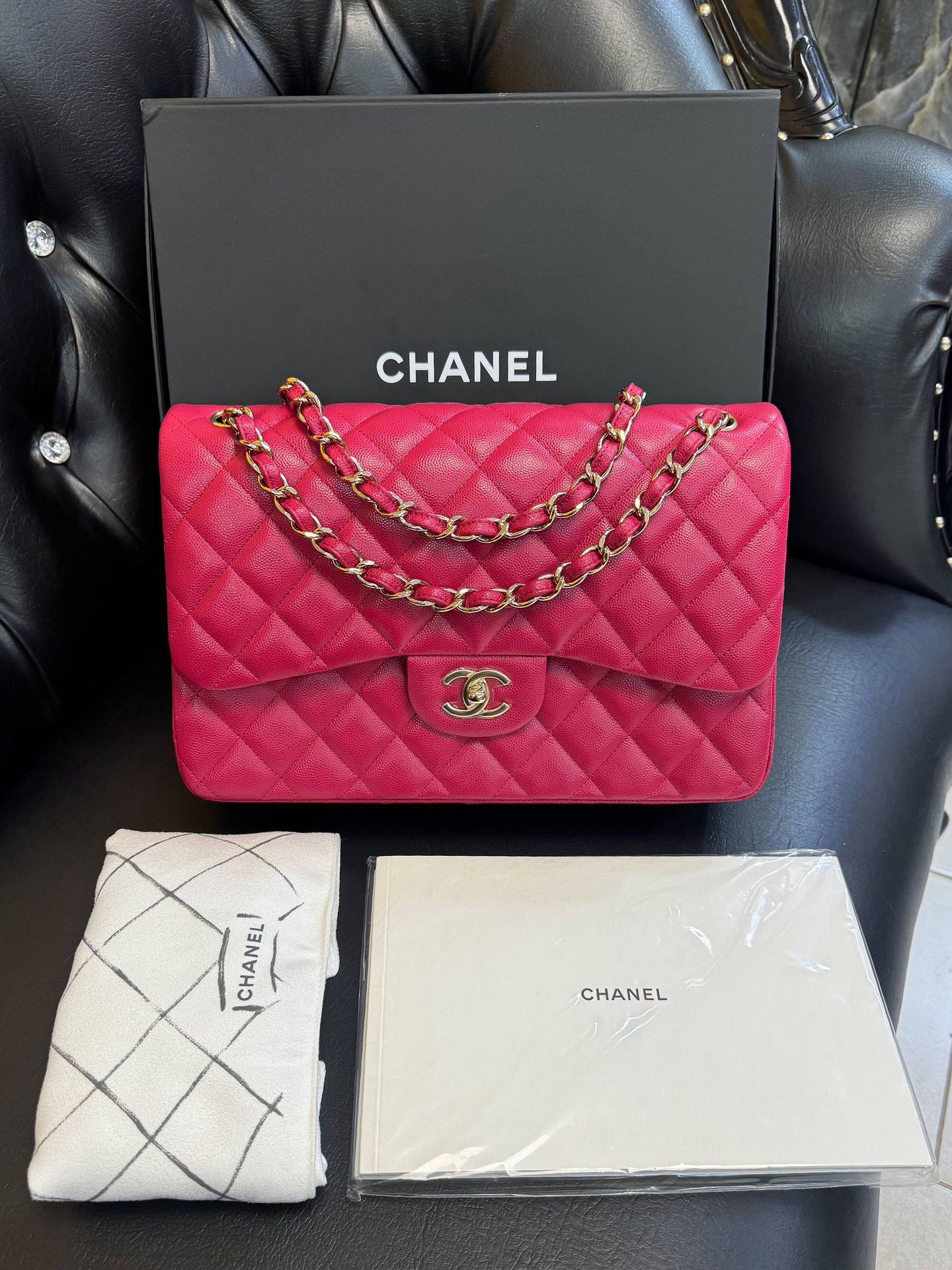 New Rare CHANEL Fuchsia Pink Large Classic Flap Bag Handbag Grained Calfskin Gold Hardware