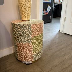  Modern Accent Side Table – Cylindrical