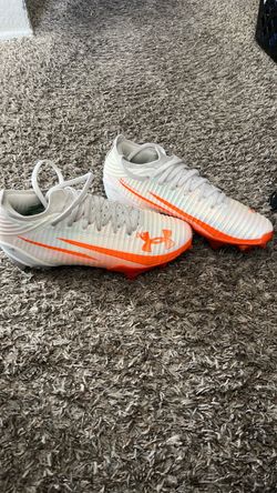 Under Armour Cleats size 7.5 Men’s!!!
