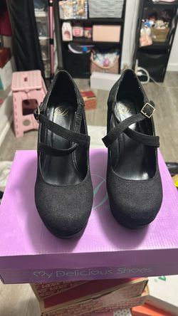My Delicious Shoes Black Mary Jane Heels