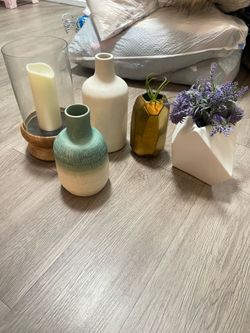 Modern decorative vase set