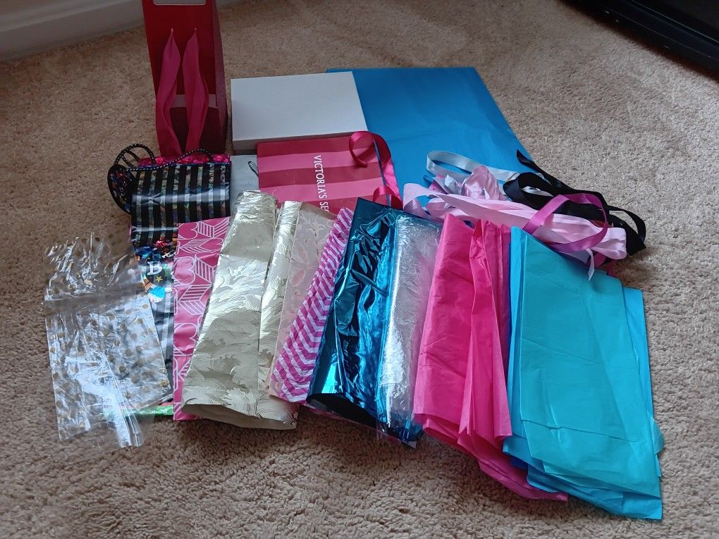 Free Gift Wrapping Supplies
