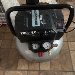 Air Compressor Metabo 6 Gallon 