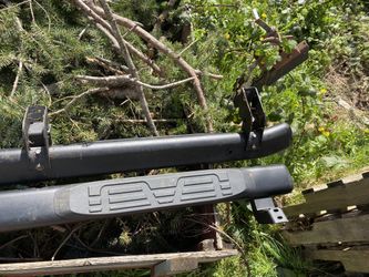 2 Aluminum runningboards ovals