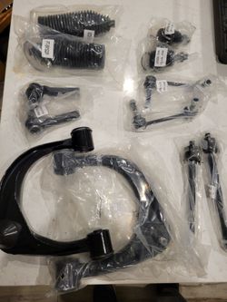 2005----2015 Toyota Tacoma 12 Piece Front Suspension Rebuild Kit