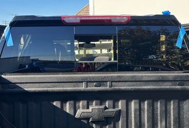 Chevrolet Truck Rear Window with sliding /heat