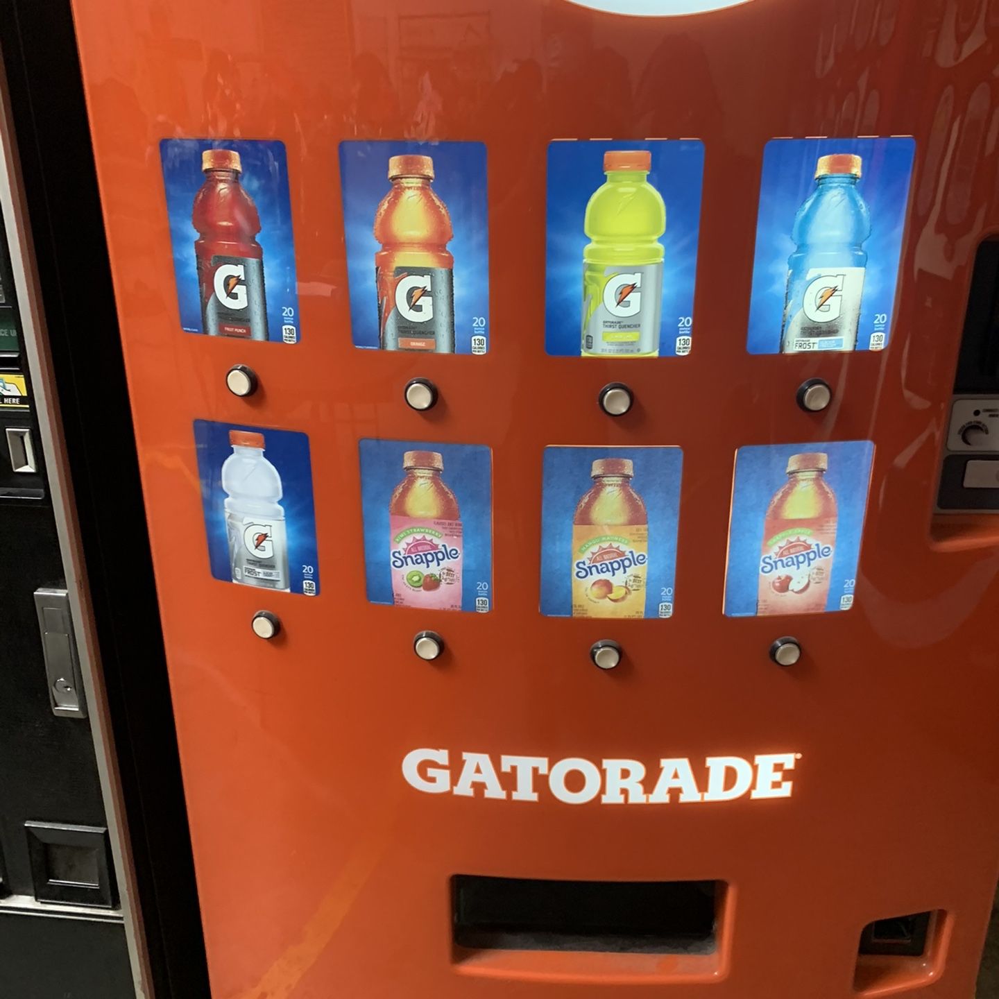 Vendo 721 Soda Beverage Vending Machine Gatorade For Sale, 47 OFF