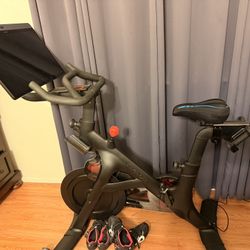 Peloton Bike + With Swivel Screen. 