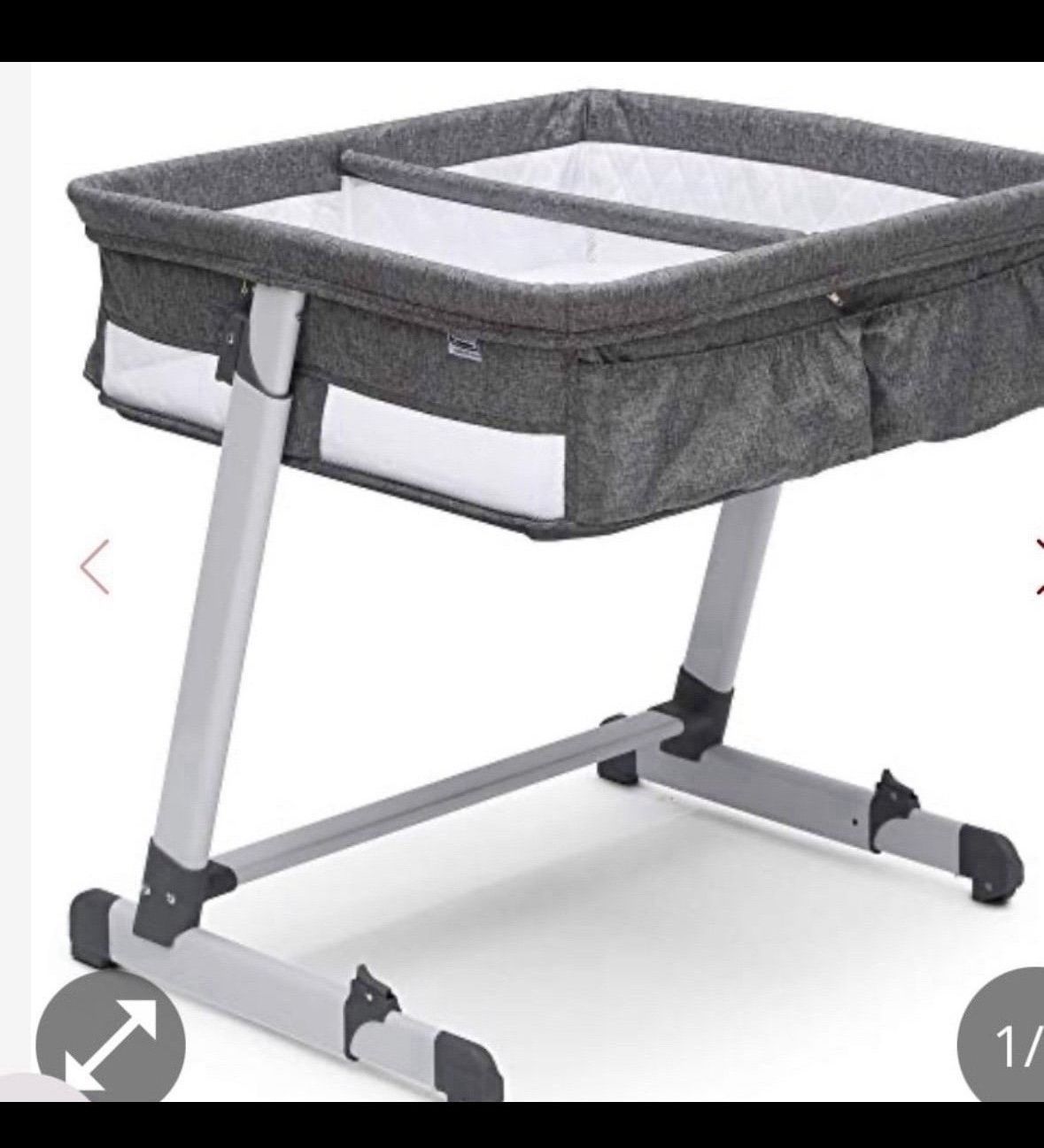 Delta Children Simmons Kids' By The Bed City Sleeper Bassinet For Twins  Gray Open box item
