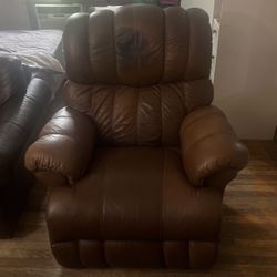 Lazy Boy Recliner 