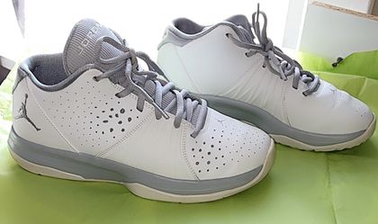 Nike Air Jordan 5 AM basketball shoes Buy Or Trade