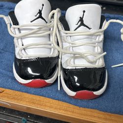 Nike Retro Air Jordan 11 Low Concord Size 6c