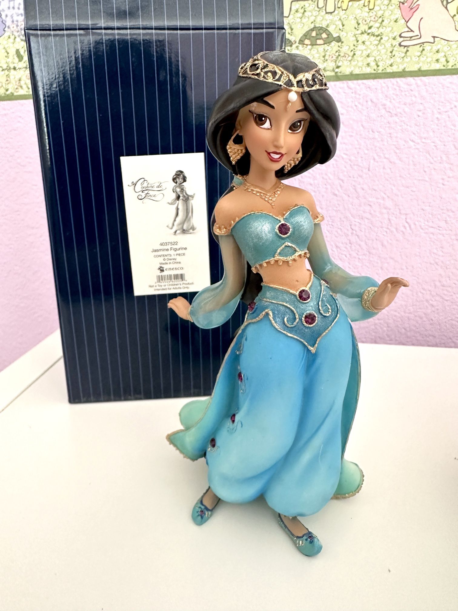 Disney Showcase Collection Jasmine Couture de Force Figurine