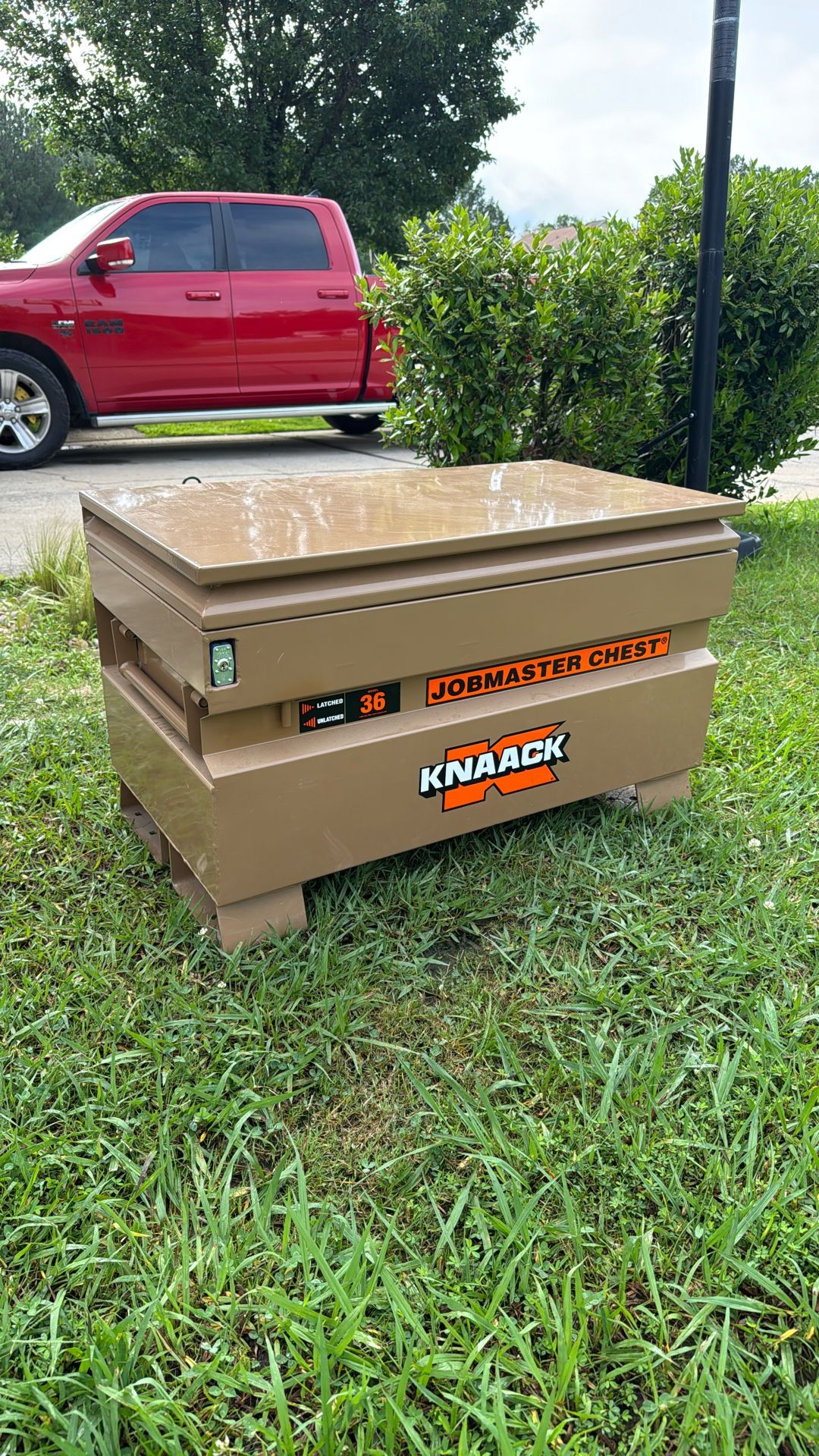 Knaack Job Master Tool Box Model 36