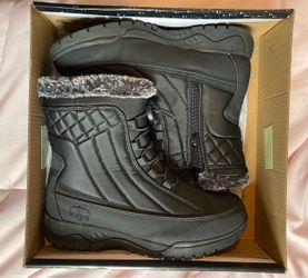 Snow Boots