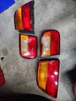 94to95 Honda Civic Couple Oem Taillights 