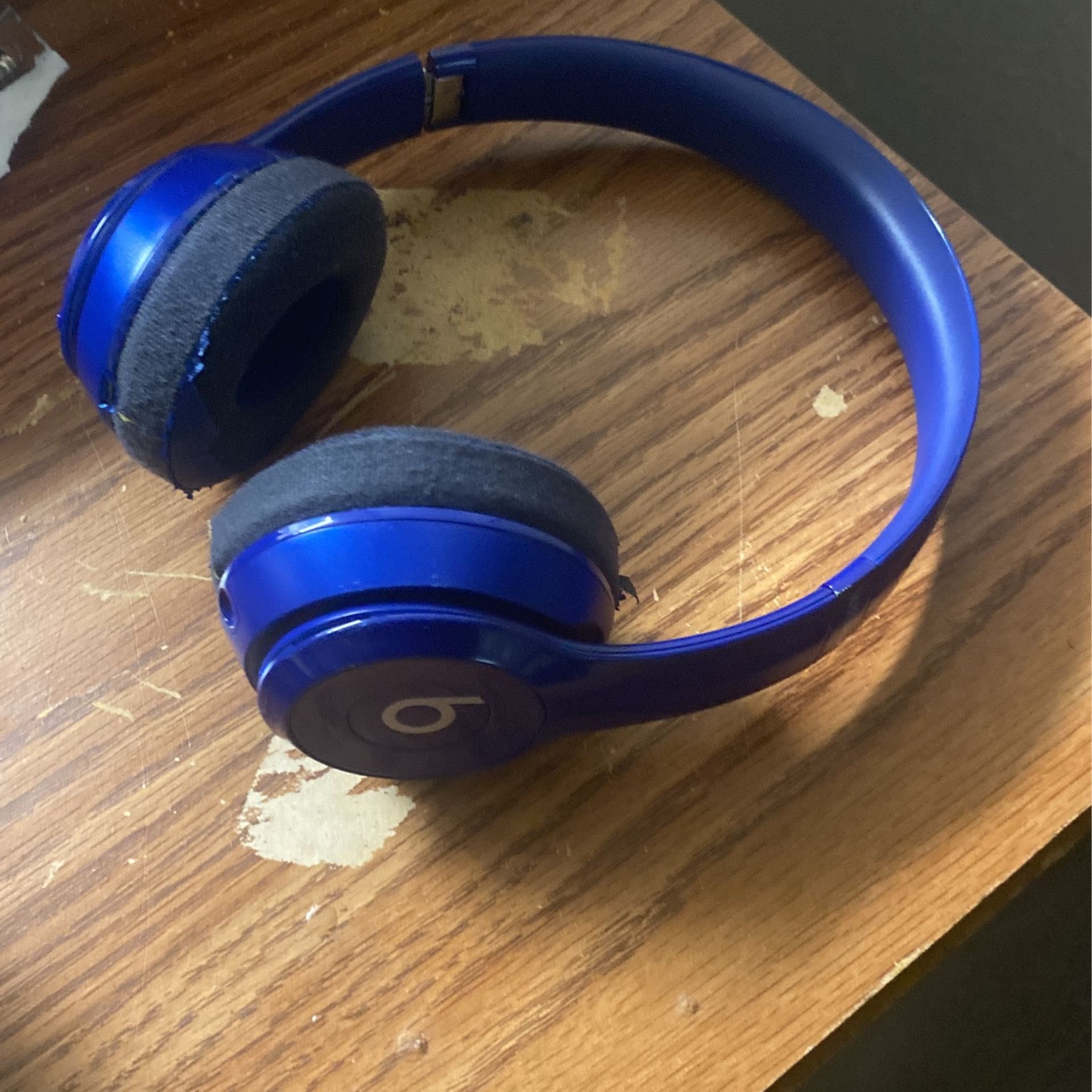 Solo Beats HEADPHONES