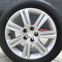 Audi A4 Wheel with Tire