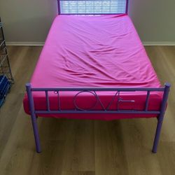 New twin size bed for girls