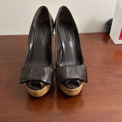 Louis Vuitton Women's Shoes for Sale in Miami, FL - OfferUp