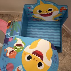 Baby Shark Toddler Desk