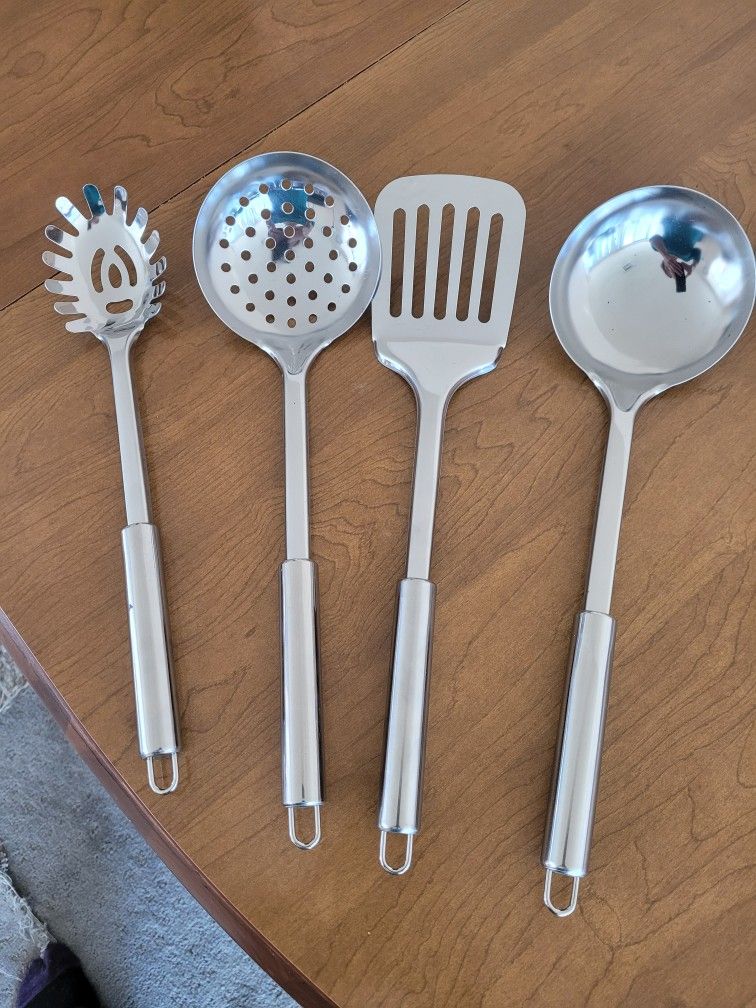 New Stainless Steel Utensils Set