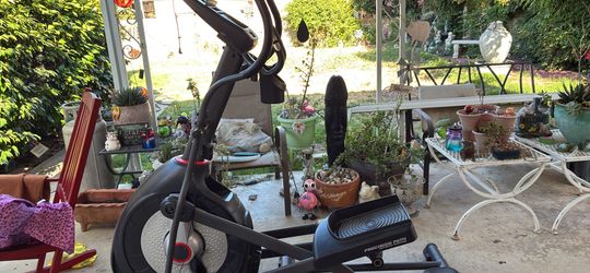 Schwinn elliptical