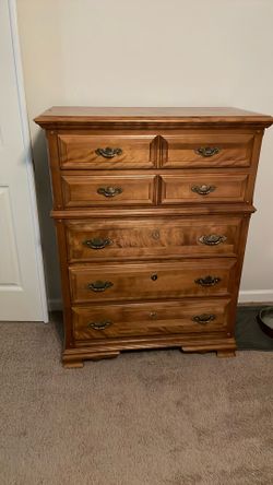 Wood dresser