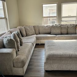Sectional Couch And Ottoman