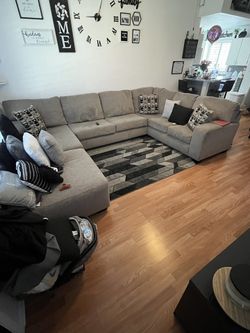 Ashley Furniture 3 Piece Sectional