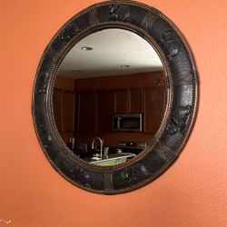 Round Mirror