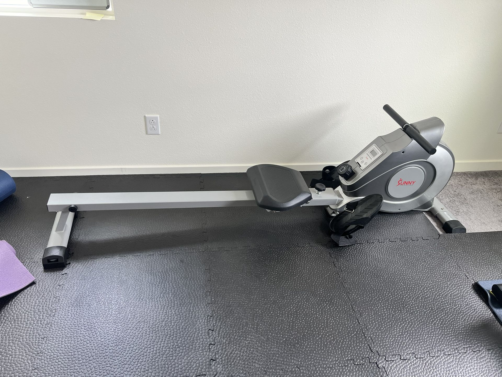 Sunny health Magnetic Rowing Machine