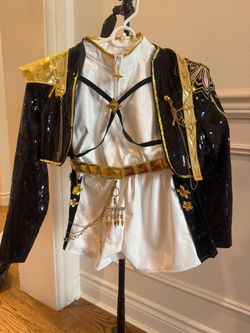 Kpop Costume and wig