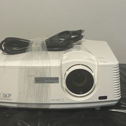 Mitsubishi Projector 