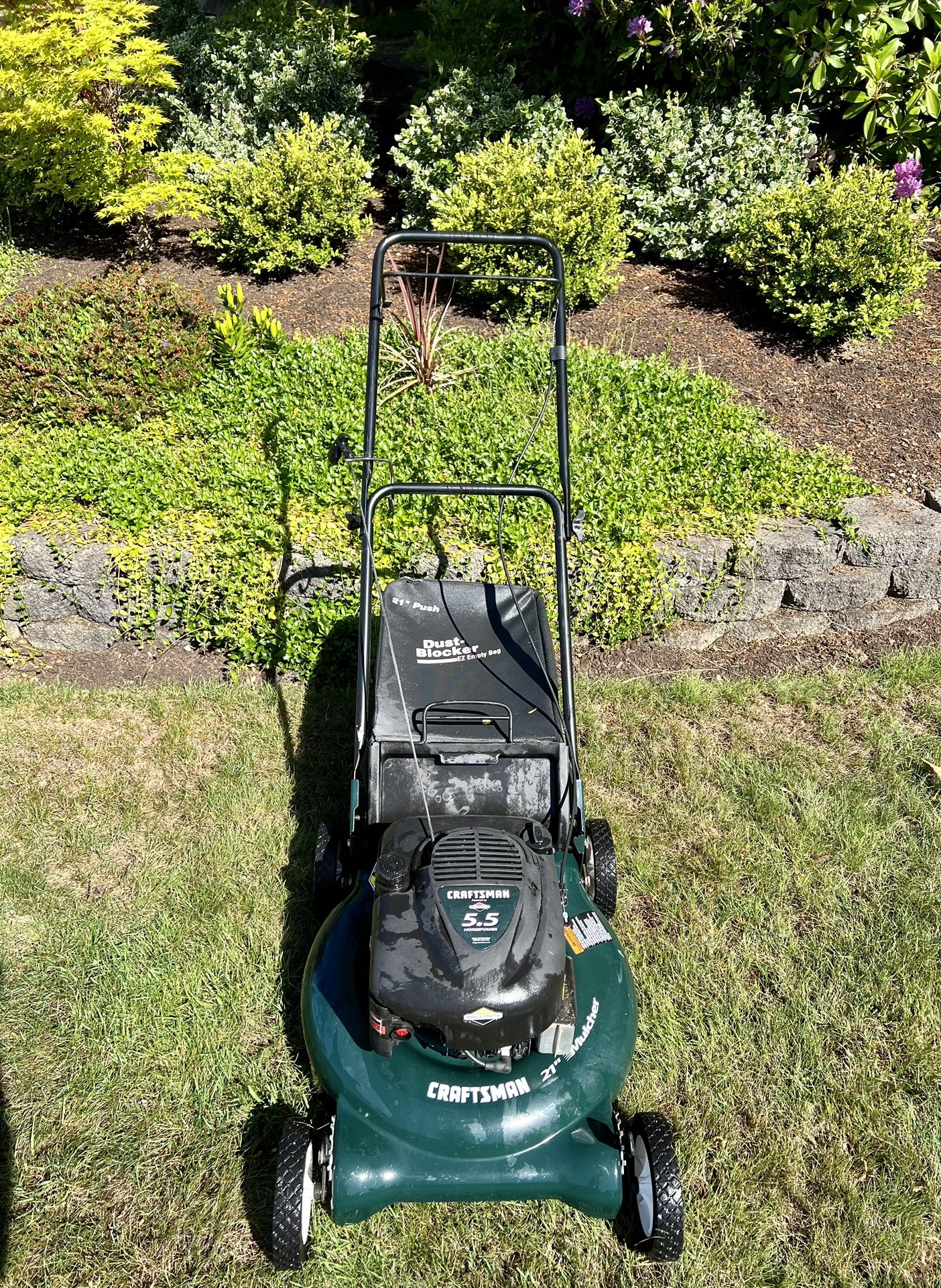 Craftsman 21” Lawn Mower With Bag for Sale in Lynnwood, WA OfferUp