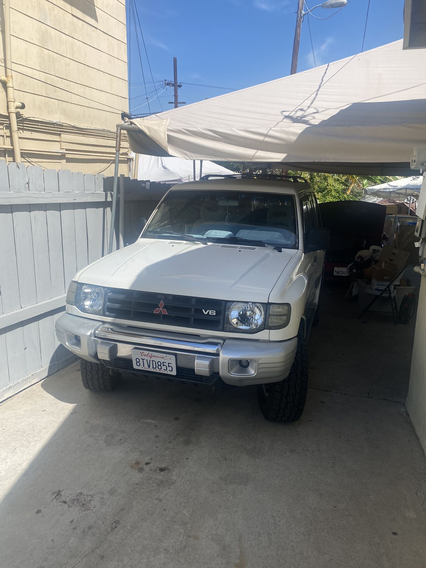 1999 Mitsubishi Montero