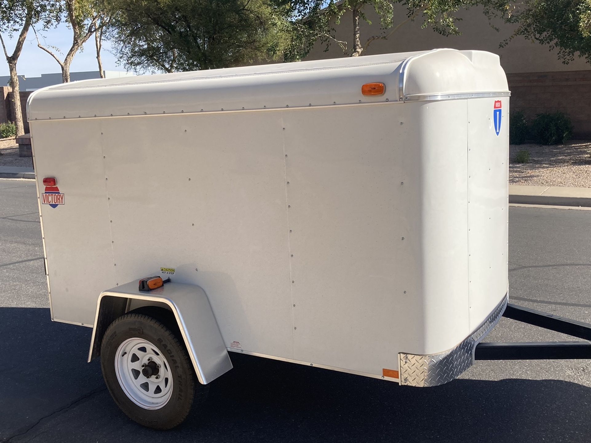 2014 Interstate victory 5 X 8 Enclosed Utility Cargo Trailer