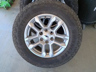 18 rims and tires for 2025 Chevy Silverado rst