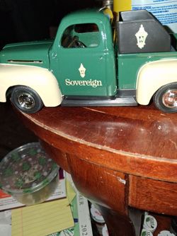 Nineteen fifty one fordpickup
