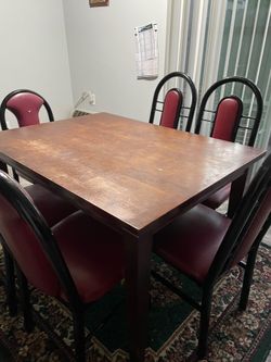Dining table with chairs
