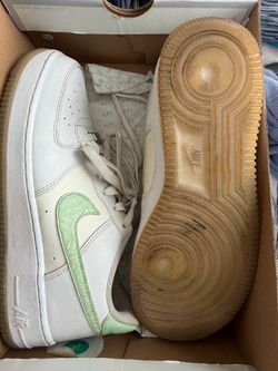 Nike Air Force 1 LV8 (GS) Size 6.5Y