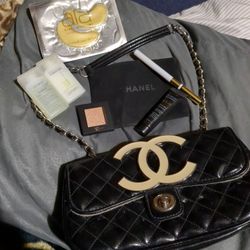 Handbag, Makeup Pouch, Beauty Products